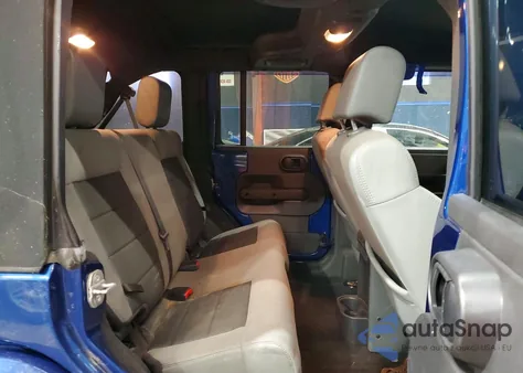 2010 Jeep Wrangler Unlimited Sahara z USA, uszkodzony, nr VIN 1J4BA5H12AL140495